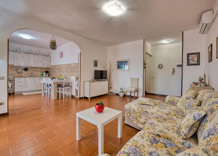 Sole D'estate Портоферрайо